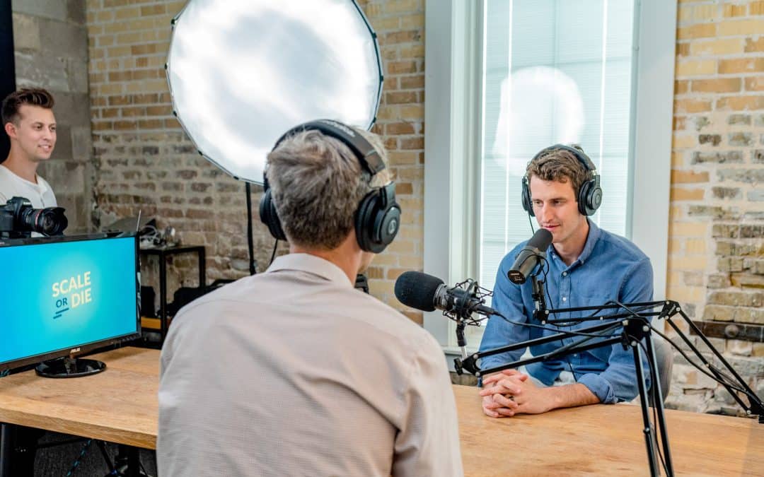 Top 12 SaaS Podcasts for Founders in 2024